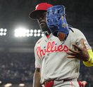 Phillies-Adolis-Garcia_061126