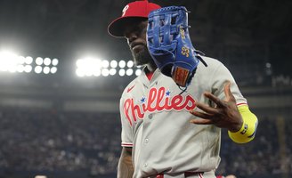Phillies-Adolis-Garcia_061126