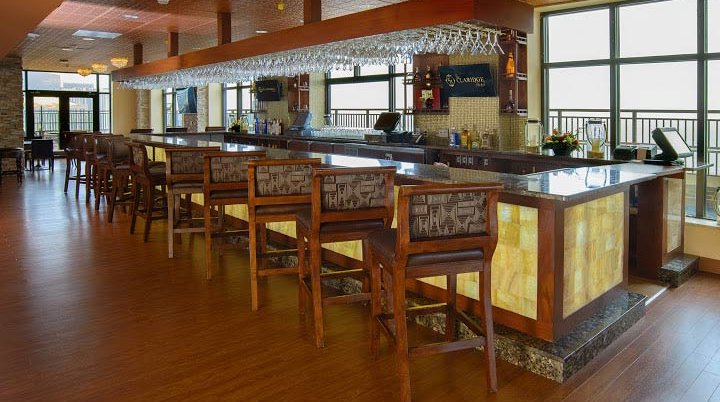 VUE Rooftop Bar & Lounge at The Claridge