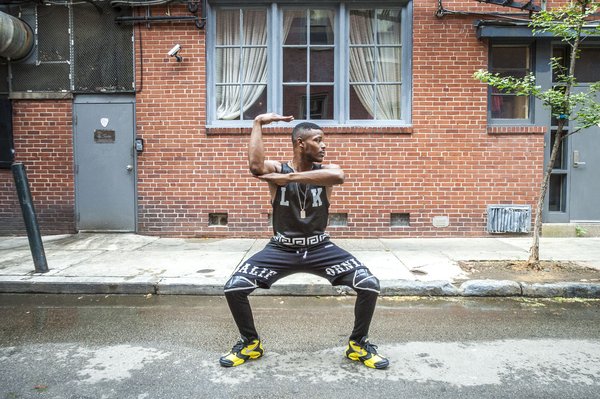 Vogueing_LeadImage_Carroll.jpg