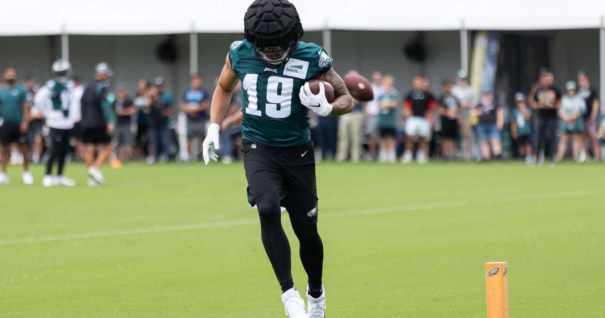 What's J.J. Arcega-Whiteside's role in Eagles' offense?