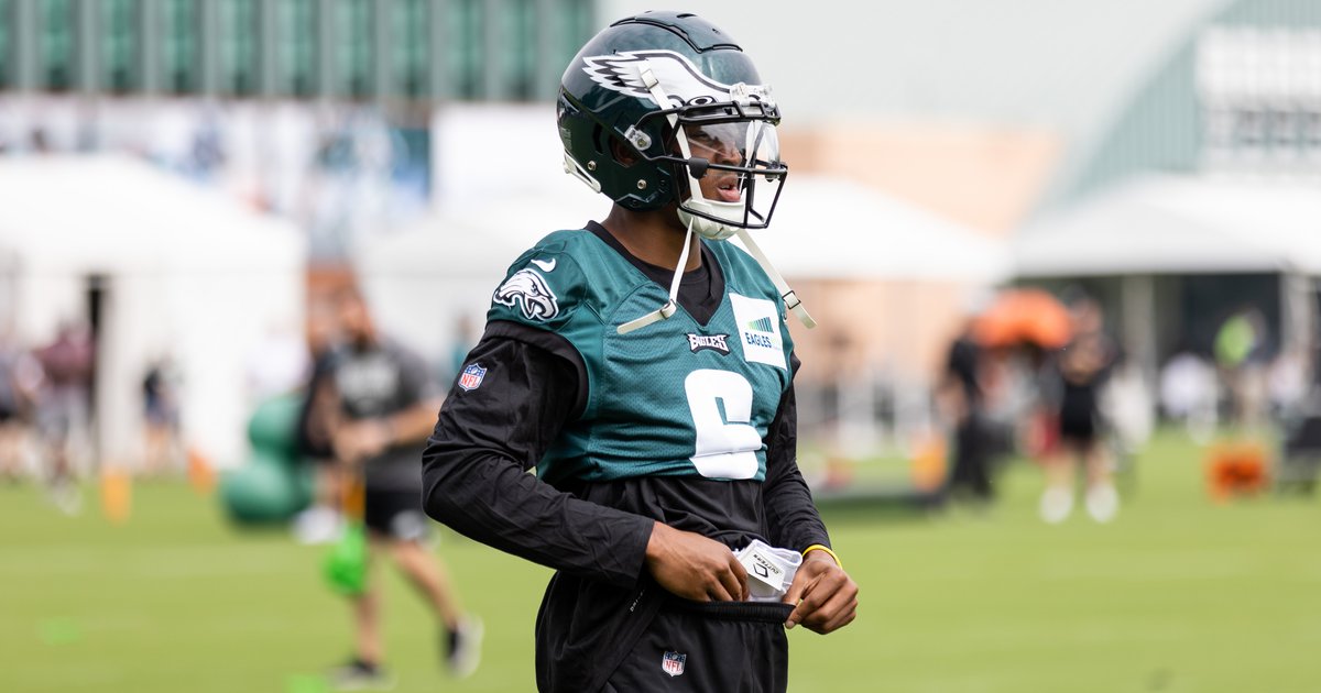 Eagles' Jalen Hurts had a forgettable moment, as the offense 'didn't look  good' in practice