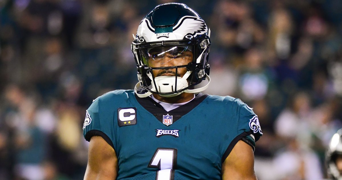 Mailbag: What might a new contract extension look like for Eagles QB ...