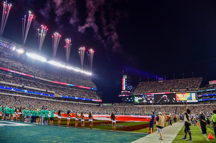 Eagles vs. Giants weather forecast: How rain will impact Week 14 Monday  Night Football matchup at Lincoln Financial Field 