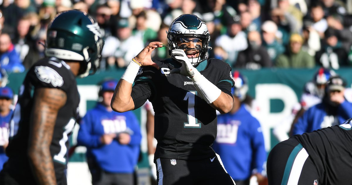 Eagles-Seahawks predictions for NFL playoffs from Inquirer beat writers