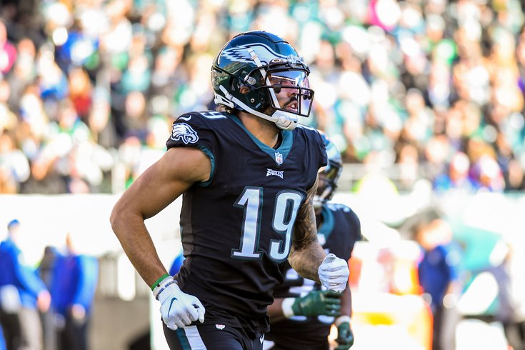 Report: Eagles wide receiver J.J. Arcega-Whiteside moving to tight end