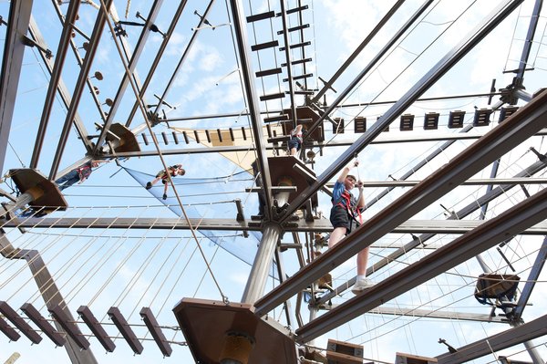 Philadelphia Zoo ropes zipline
