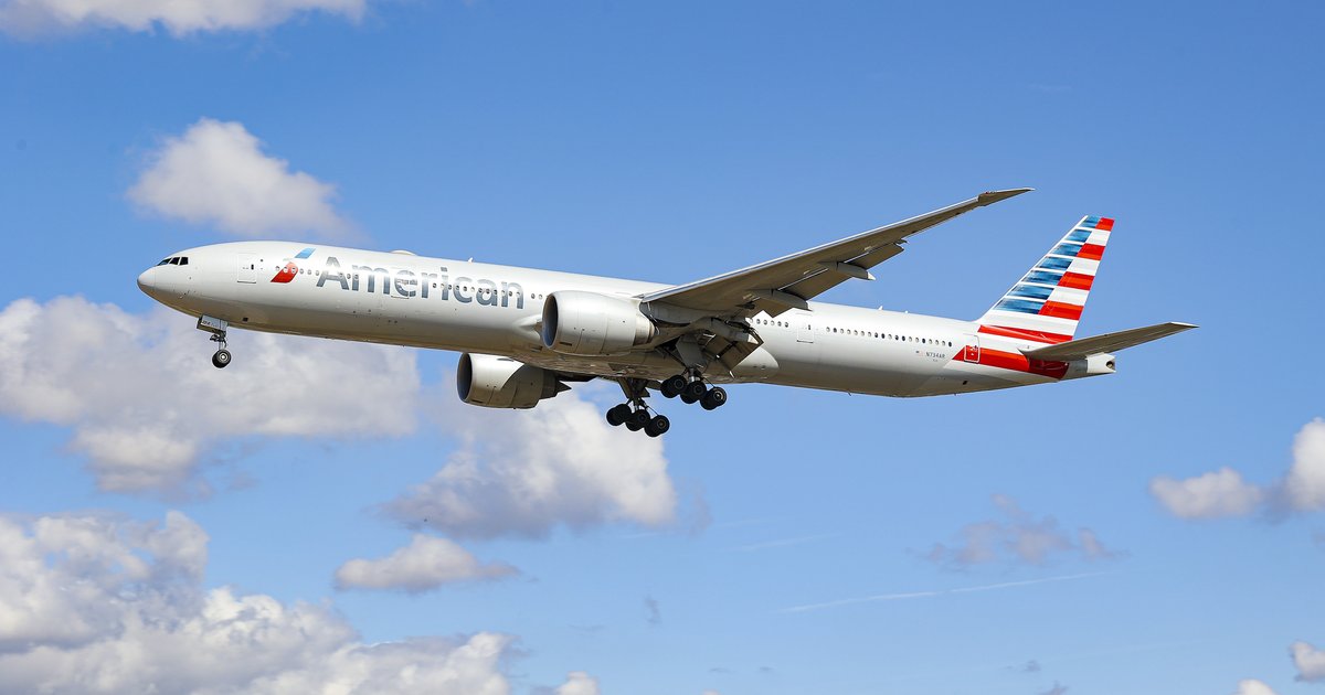 Flight attendants criticize American Airlines' response to colleague's death in a Philly hotel - Vimarsana News