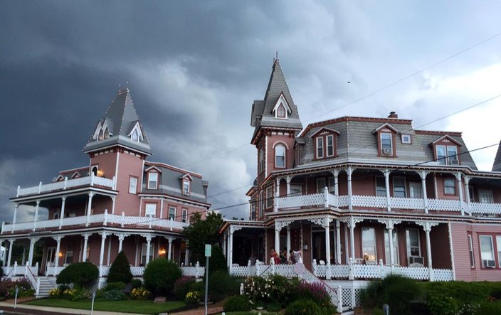 Haunted Hotels: Eight area hotels with histories of paranormal activity |  PhillyVoice