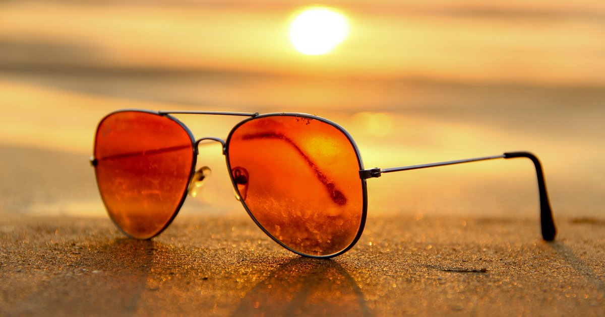 Here's why you should wear sunglasses all summer