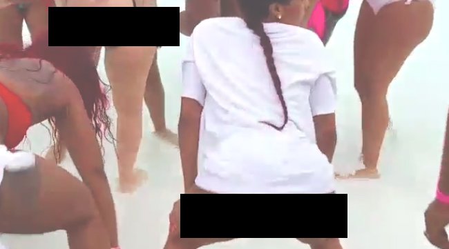 Clementon park twerk 
