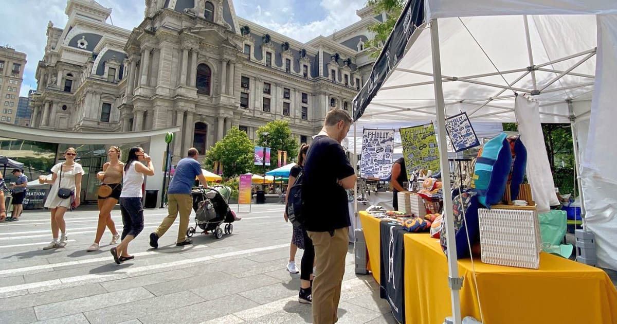 The Philadelphia Marketplace, with local artists and craftspeople, returns to Dilworth Park on September weekends - Vimarsana News