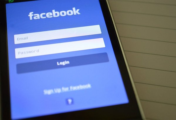 Facebook post woman flooding drown