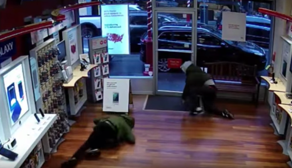 police falling verizon