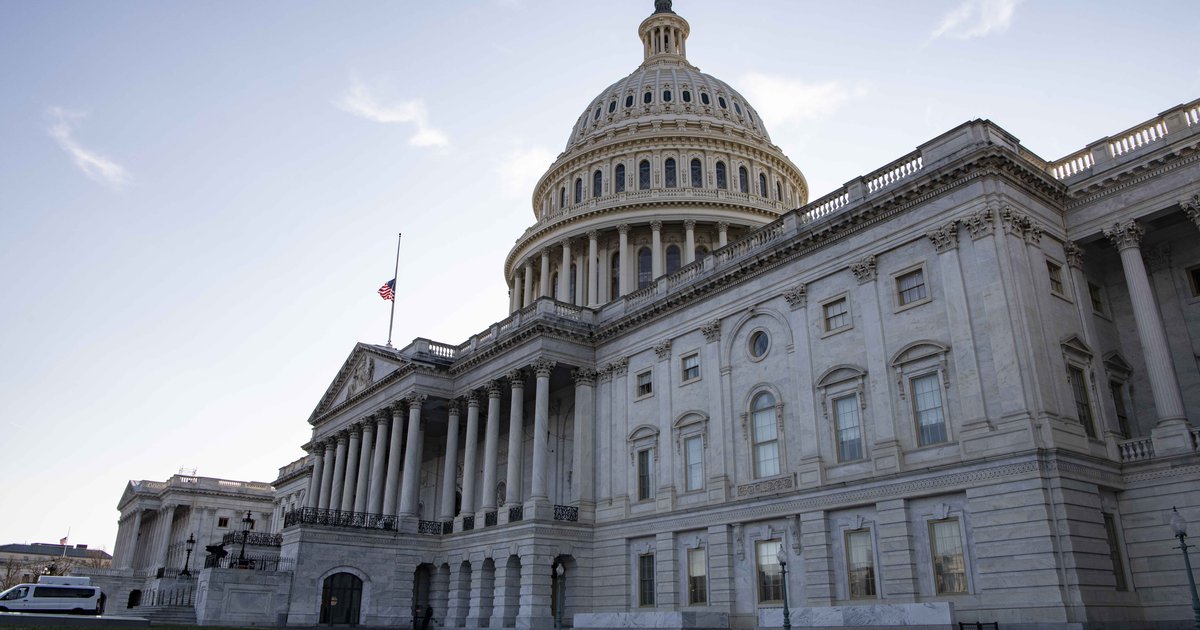 Philly region lawmakers vote along party lines in impeachment of President Trump - Vimarsana News