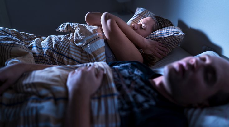 Man snoring causes woman to not be able to sleep