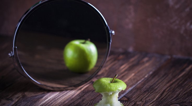 Purchased - Apple reflecting in the mirror 2