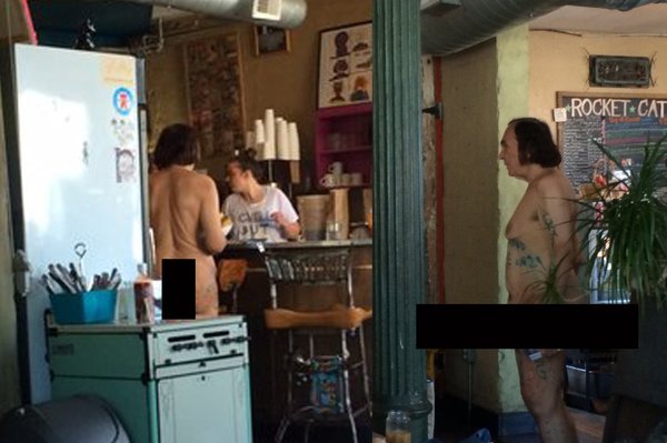 NakedManRocketCatCafe