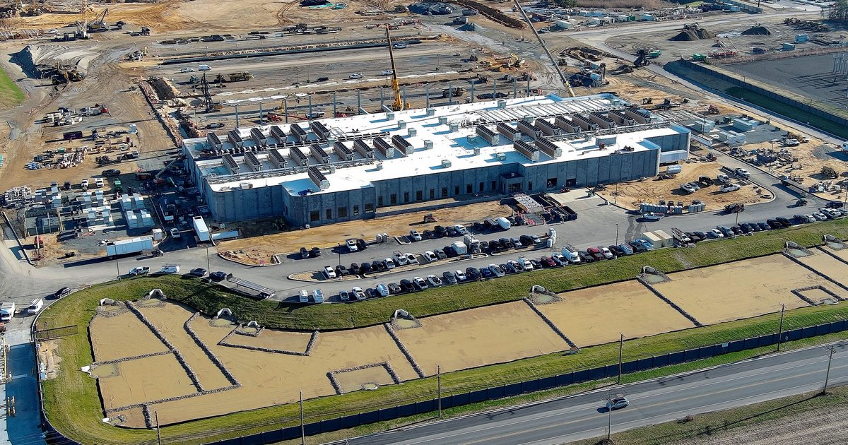 Data centers are straining N.J.'s power grid. A bill would make them pay for it.