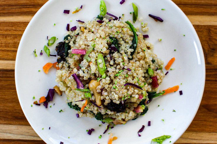Limited - Quinoa salad with dried apricots
