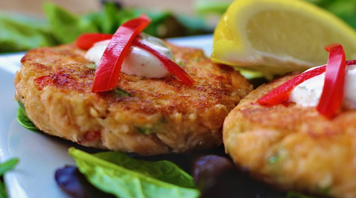 Limited - Salmon Cakes with Lemon Yogurt