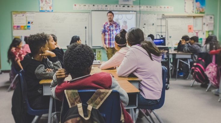 school classroom desks unsplash