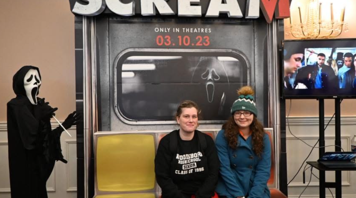 A “Scream”-themed photo setup at a past Monster-Mania Con