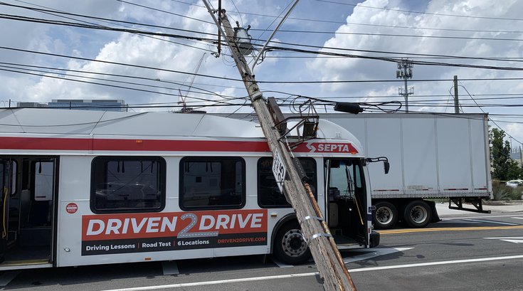 SEPTA bus power line