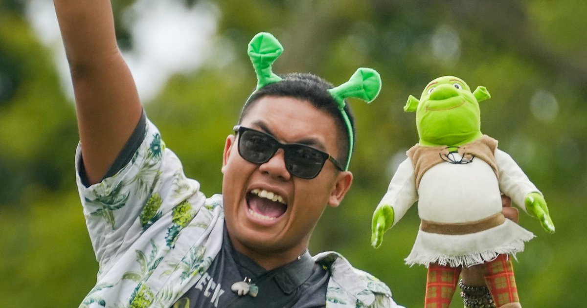 Shrek and friends dancing to a filipino song by sevsev