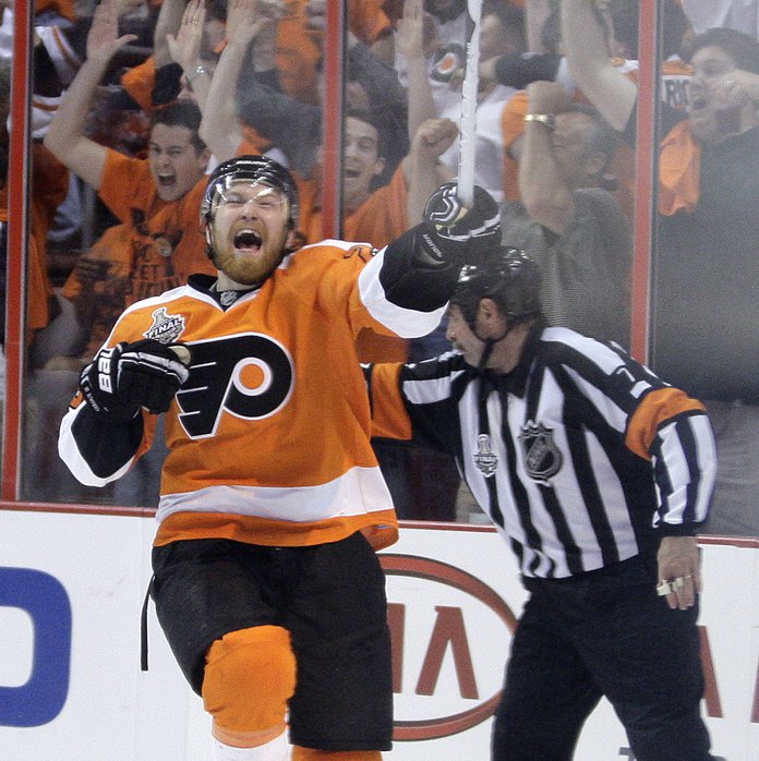 Flyers bench Bryzgalov for Winter Classic