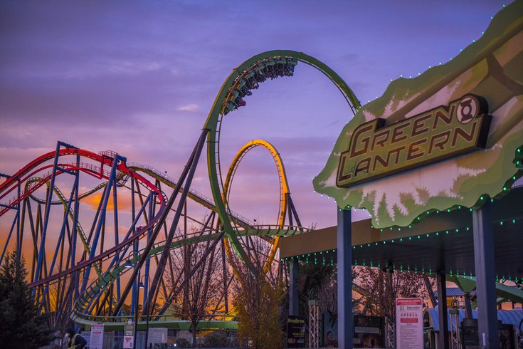 5 Theme Parks for Halloween Thrills and Chills