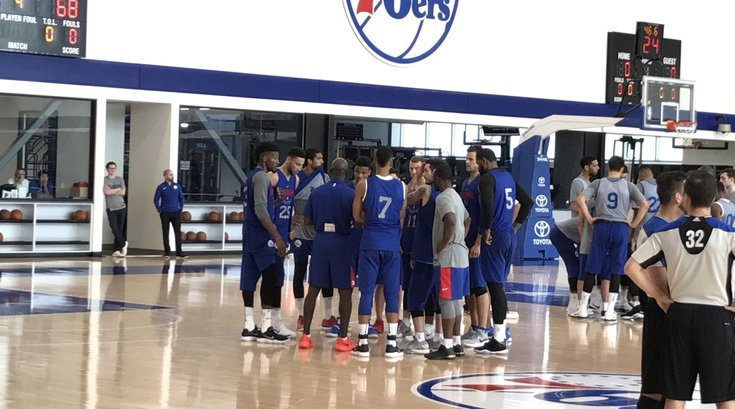 092717-SixersHuddle-KyleNeubeck