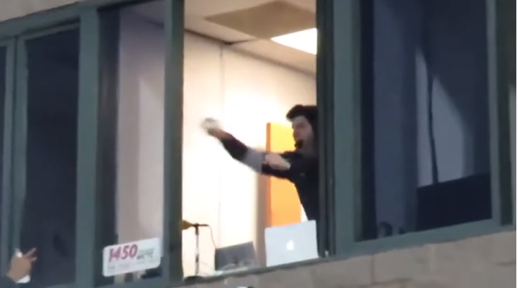 Somerset Patriots announcer catch