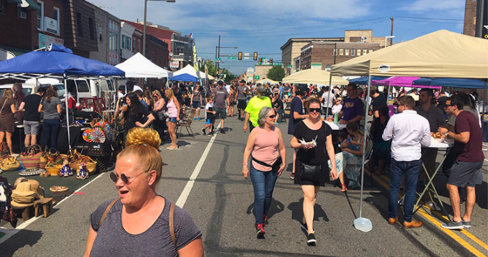 South Philly Sausage Fest, flea market return Sept. 19 South Philly Sausage Fest, flea market return Sept. 19