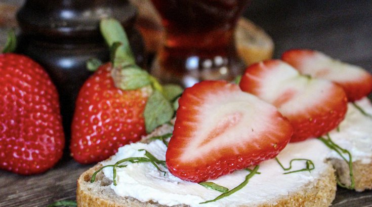 Limited - IBX Recipes - Strawberry Ricotta