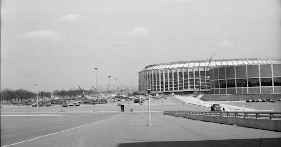 Phillies opened Veterans Stadium 50 years ago, but getting to South Philly  was a long trip
