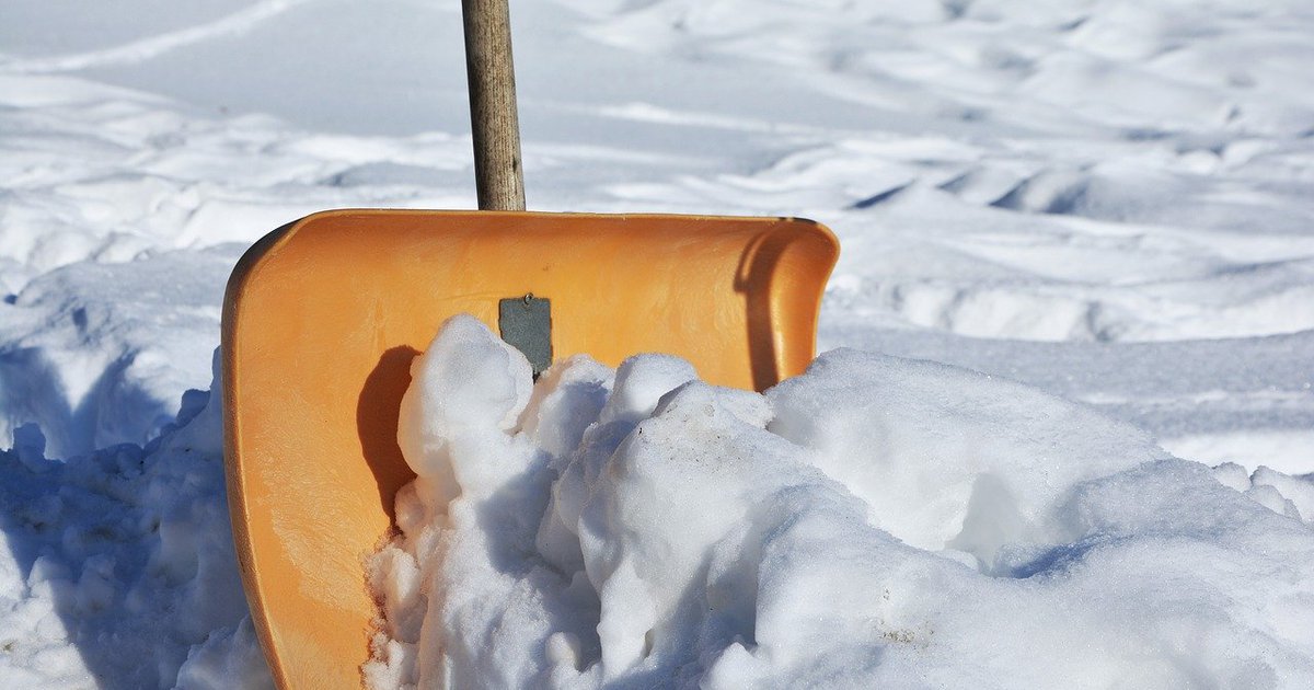 How To Prevent Back Pain When Shoveling Snow Phillyvoice