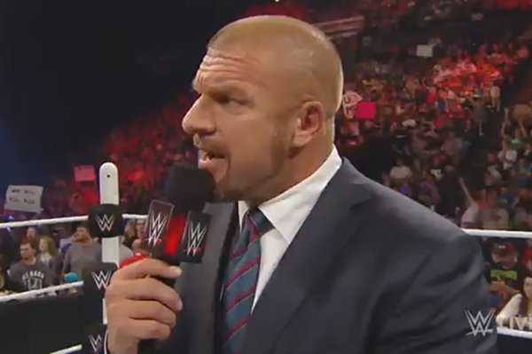 051215_TripleH_AP