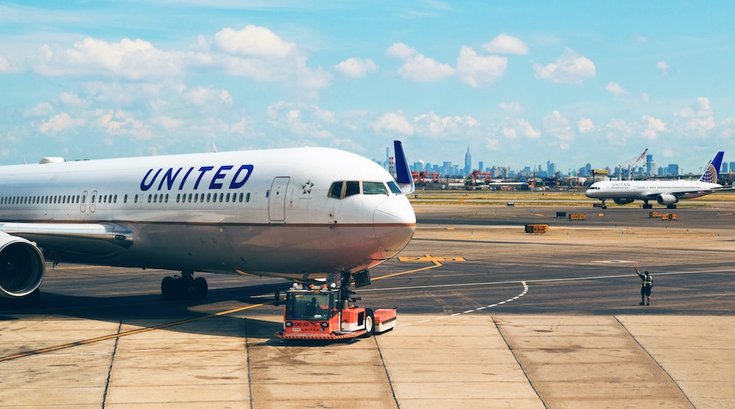 united airlines unsplash