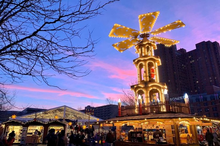 Christmas village pyramid