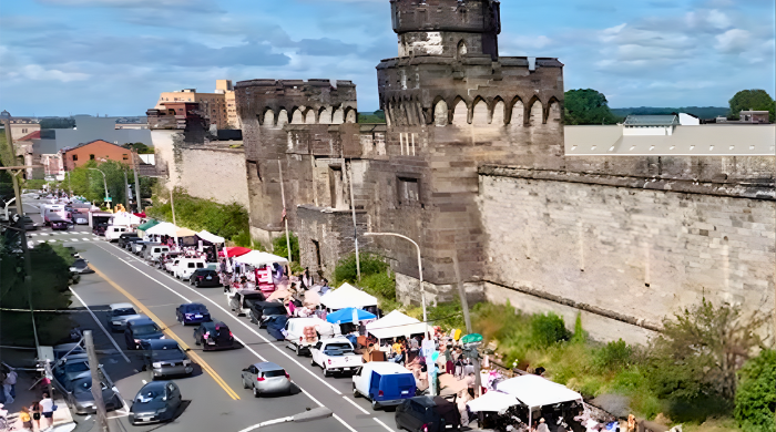 Fairmount Vintage Flea