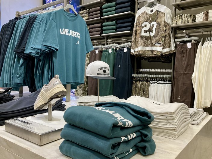 Jalen Hurts Collection