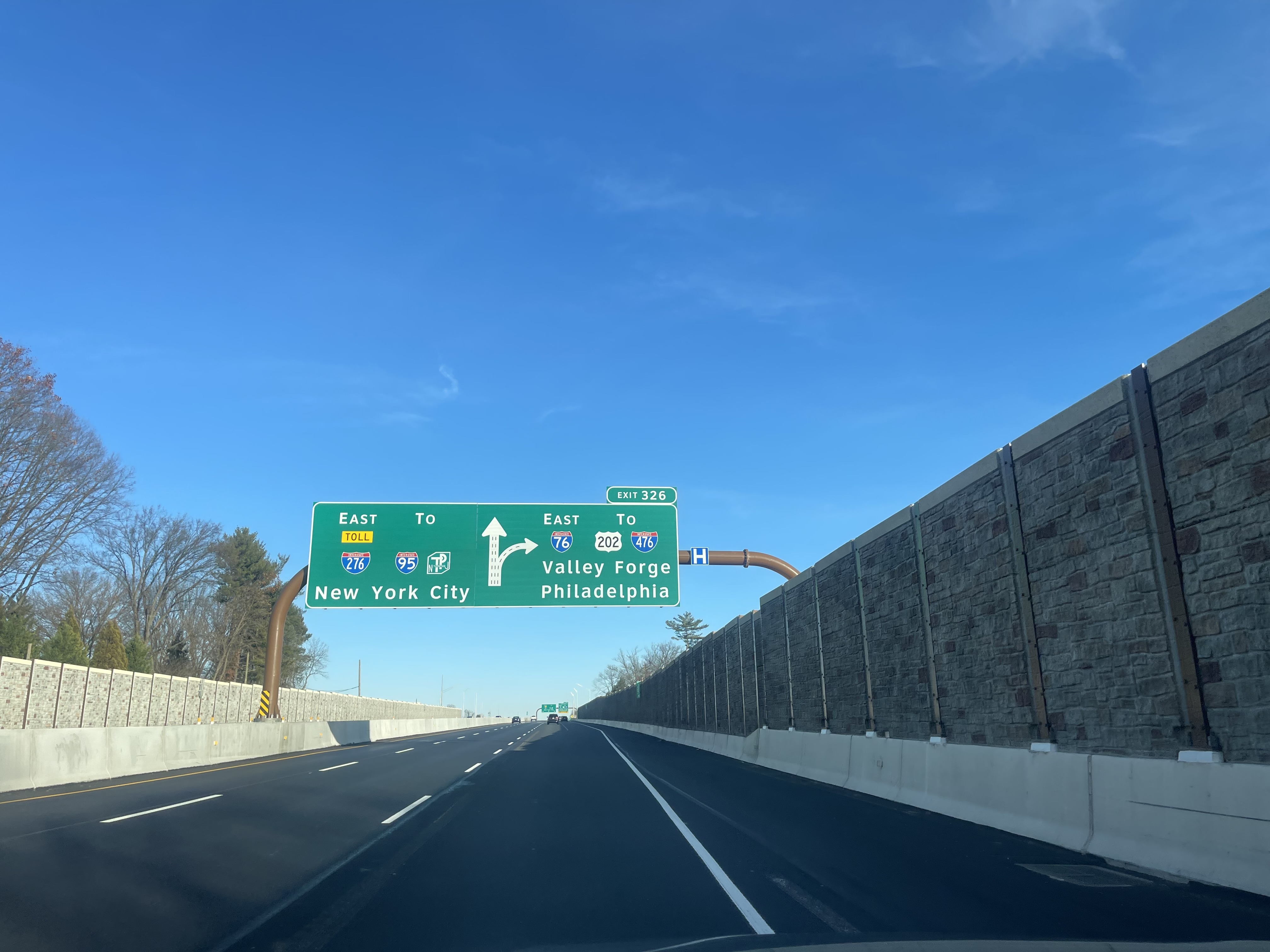 PA Turnpike is testing a system that will warn drivers of slow traffic