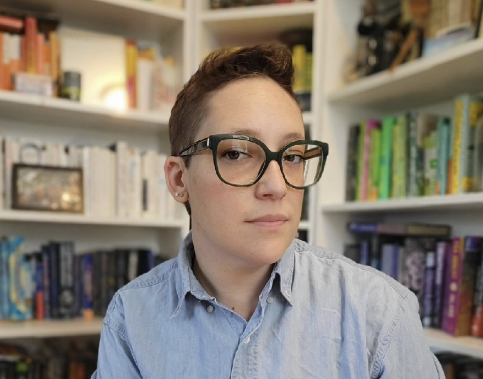 In new memoir, bestselling author explores reasons behind a childhood inclination to hide her deafness