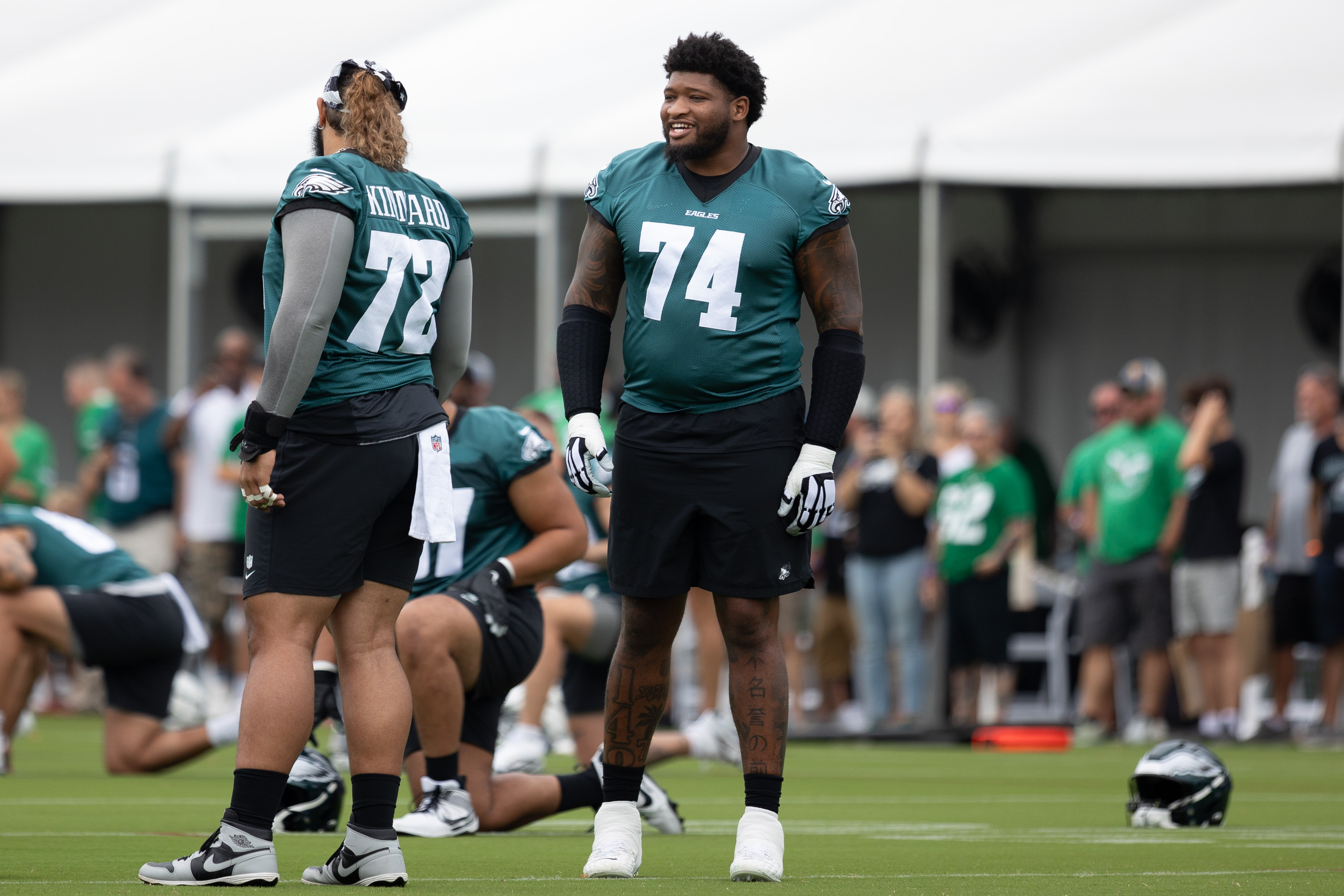 Best available swing offensive tackles left in free agency for Eagles