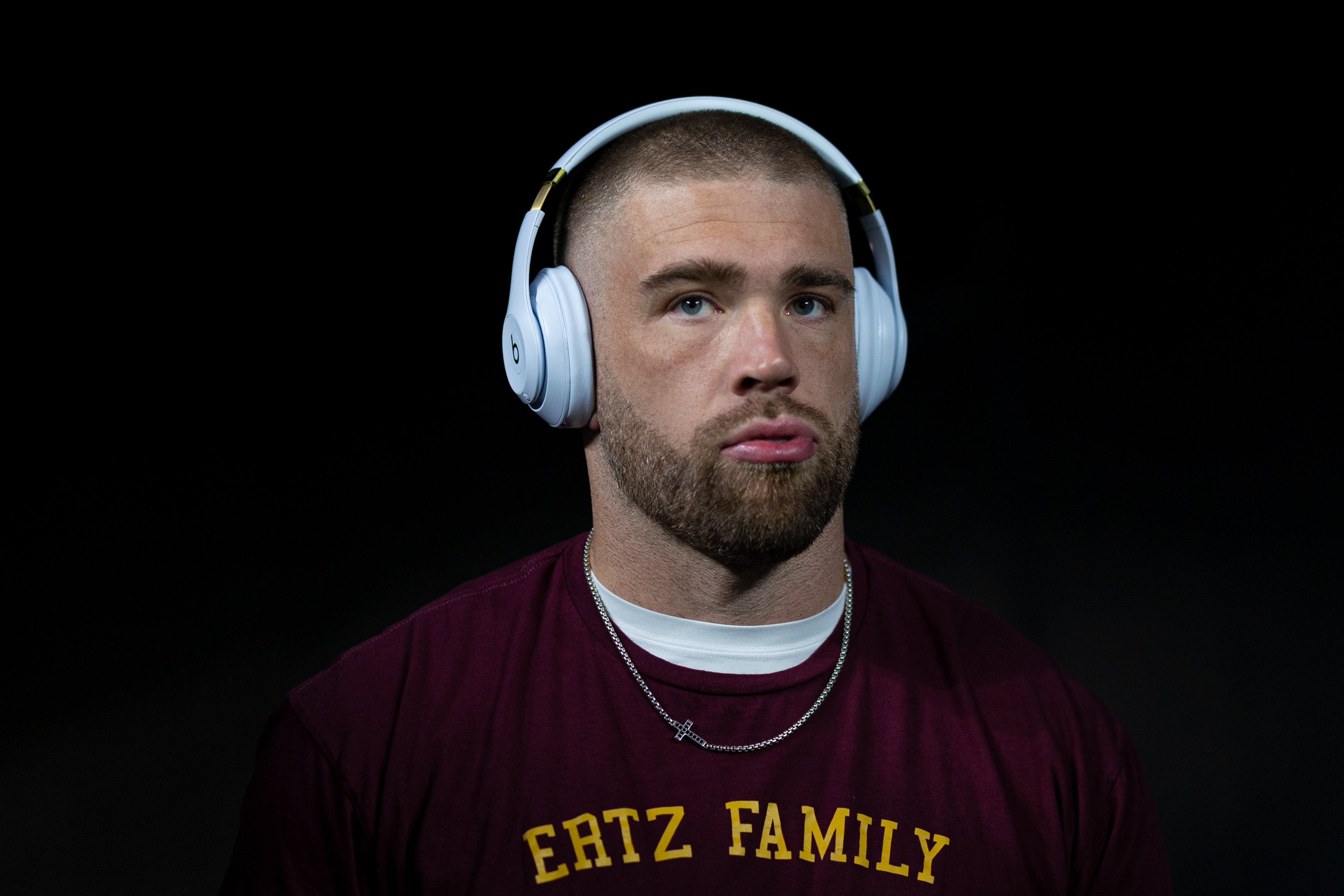Report: Eagles are signing TE Zach Ertz to their practice squad