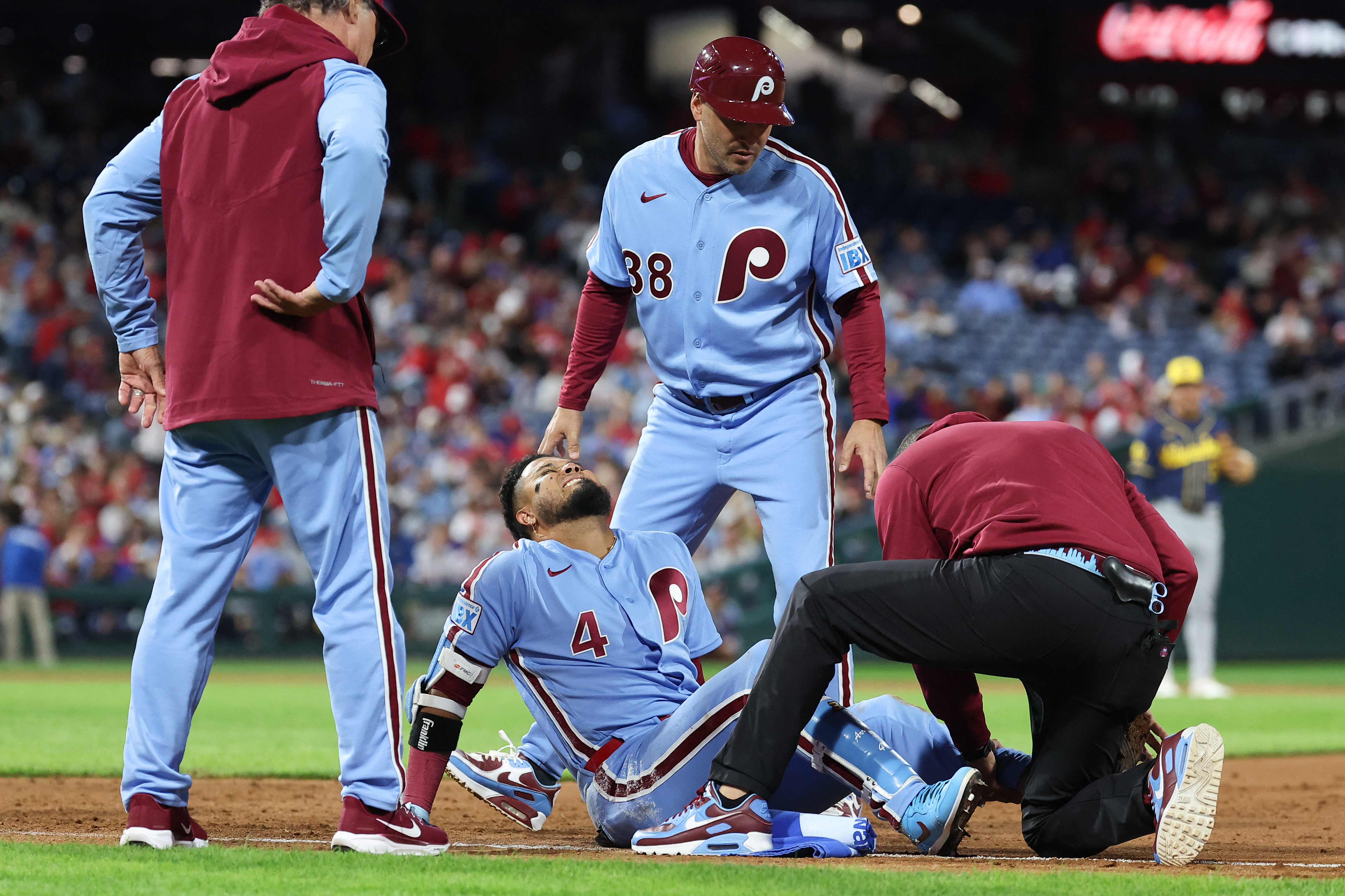 Luis Arráez is not on the Phillies' NL Wild Card roster