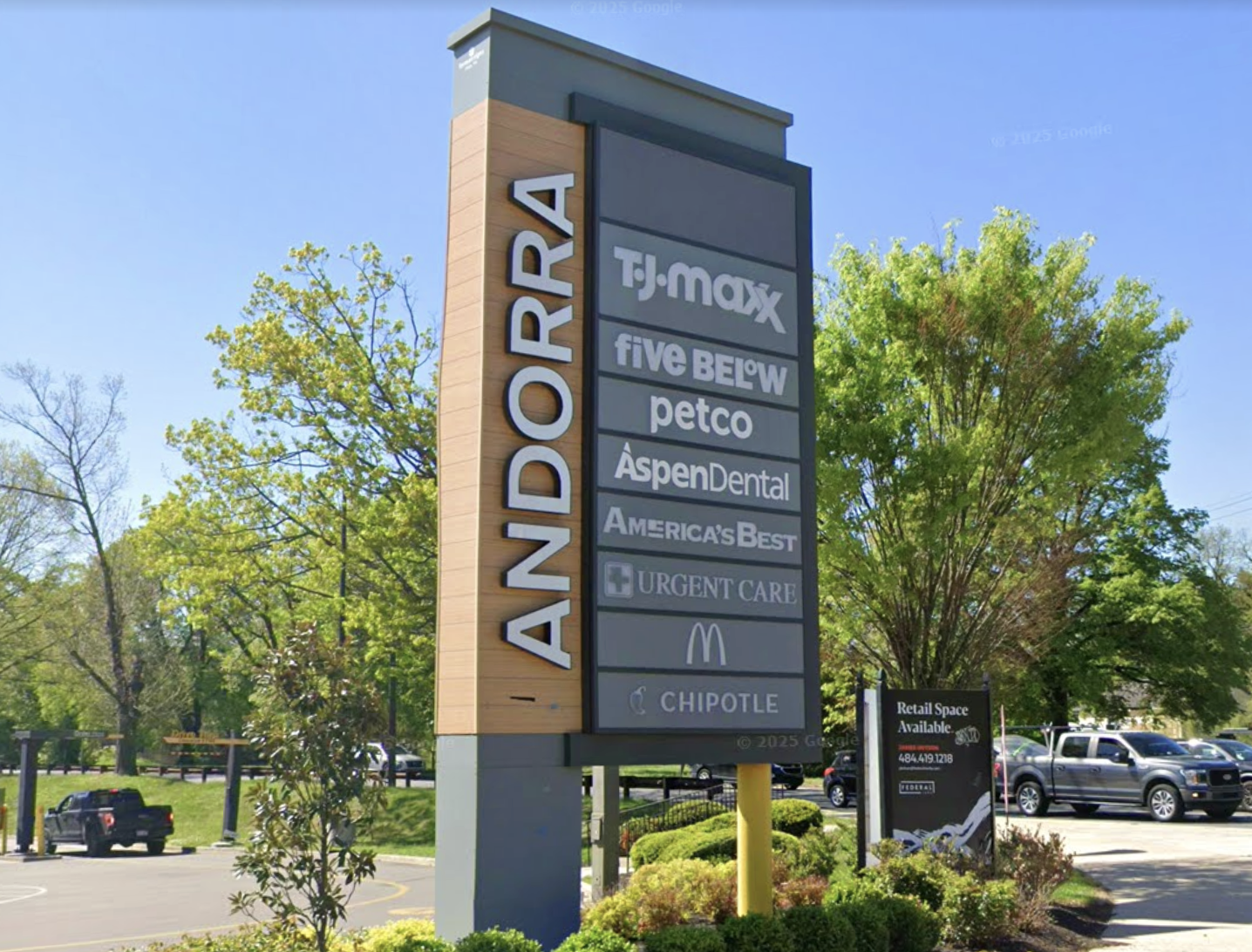 Giant set to open grocery store in former Acme space at Andorra Shopping Center