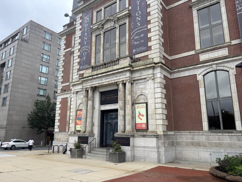 City Council to explore options to save Academy of Natural Sciences