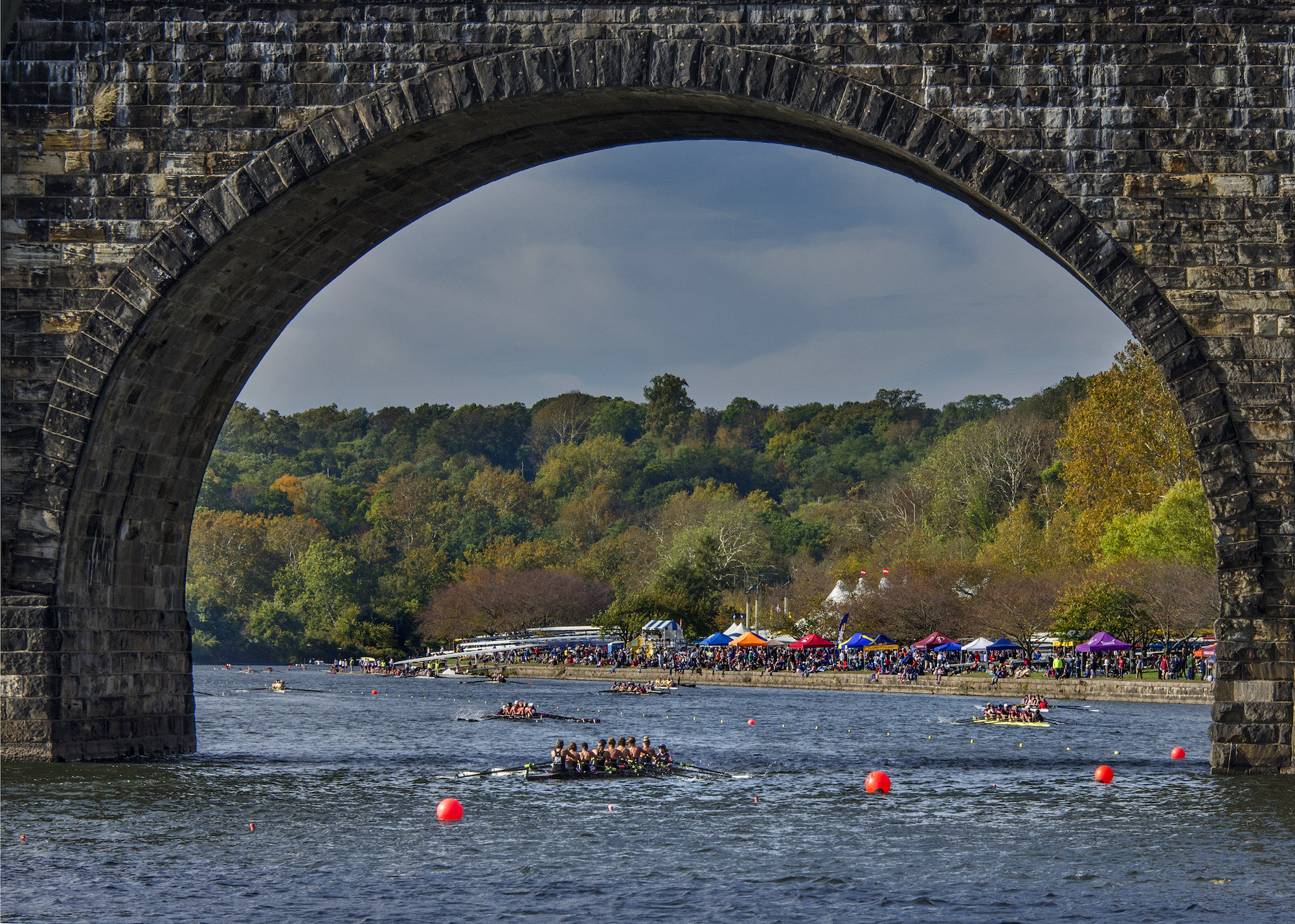 How to watch thousands of rowers race toward Boathouse Row at the 2026 Head of the Schuylkill Regatta